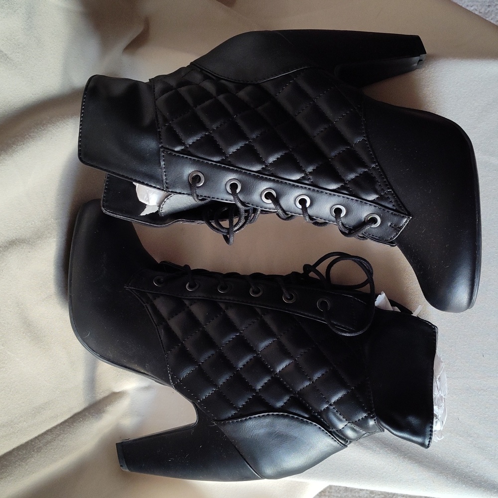 Booties - Picture 2 of 8